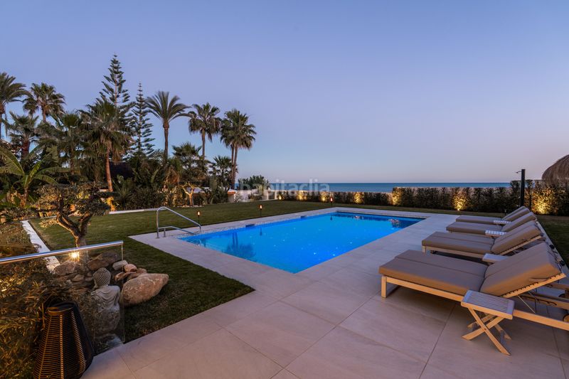 Foto 65626ddd-bbb0-4666-9111-4d560a7df6fc. Casa amb piscina a la cala Mijas Mijas