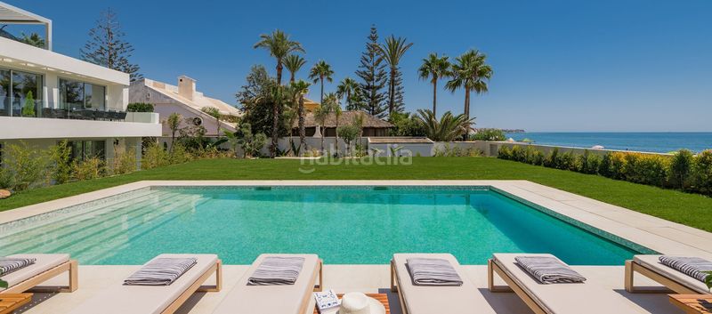 Foto c92d8e5d-a35d-4de7-90a0-db449a39e430. Casa amb piscina a la cala Mijas Mijas