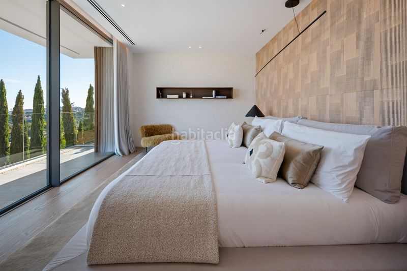 Foto ef2f31c9-9085-46eb-9603-055d7fd2cff5. Casa amb aparcament piscina a La Quinta Benahavís