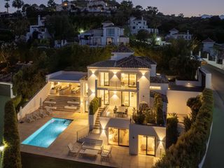 Casa en Nueva Andalucía centro