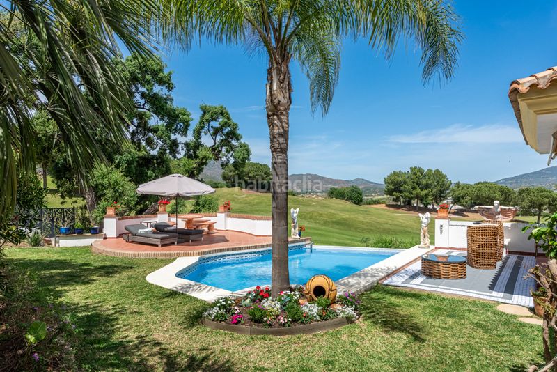 Foto 5821bfbf-c178-4d79-a629-86ecd1c4bdaa. Casa amb aparcament piscina a La Cala Golf - Lagar Martell Mijas
