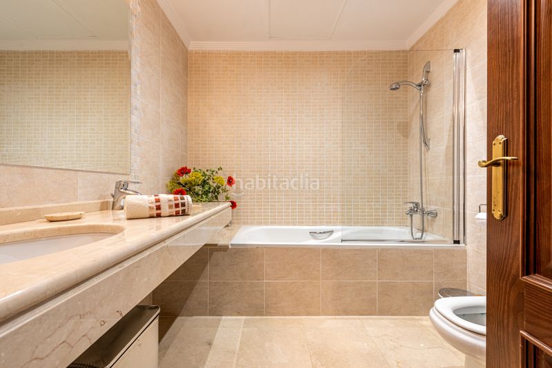 Foto 832aa5f9-b315-4ee1-88f9-57e0753e61ba. Casa amb aparcament piscina a La Cala Golf - Lagar Martell Mijas