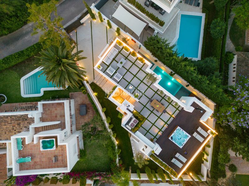 Foto 5245855a-80fe-4ab7-9857-130536869da6. Casa amb aparcament piscina a La Carolina - Guadalpín Marbella