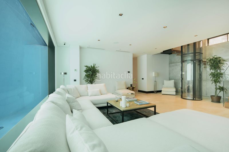 Foto d225a2ba-462d-4630-b618-32b8d931213a. Casa amb aparcament piscina a La Carolina - Guadalpín Marbella