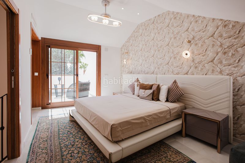 Foto 4305253f-f55f-4d8f-9d14-e36b2d07e1fe. Casa adosada adosado totalmente reformado en montepiedra en Marbella