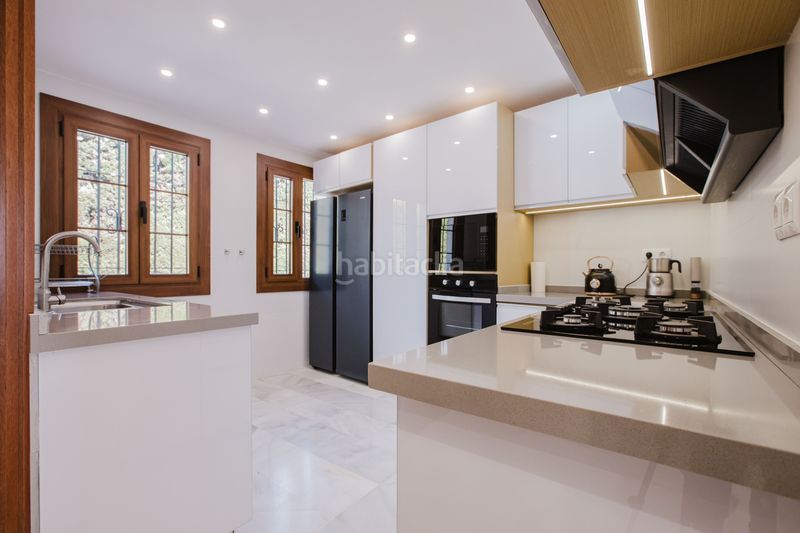 Foto 4317a633-9e51-4ef2-a844-6ae1e144971e. Casa adosada adosado totalmente reformado en montepiedra en Marbella