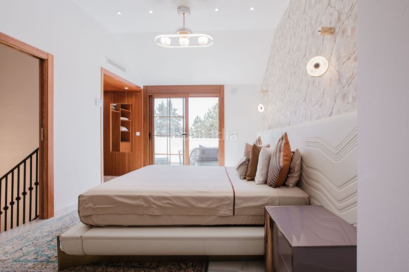 Foto 5c73b1f4-ed67-47f2-8e73-e1bf0e4d1ffd. Casa adosada adosado totalmente reformado en montepiedra en Marbella