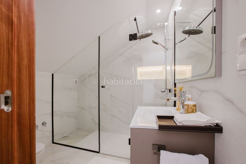 Foto b82232de-7533-4009-9c8d-1afcc9f76b10. Casa adosada adosado totalmente reformado en montepiedra en Marbella