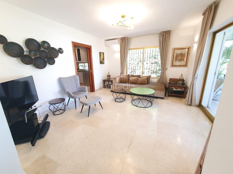 Foto 53339386-1350-4098-92fc-71a655cf777c. Location maison avec parking piscine dans Nueva Andalucía centro Marbella