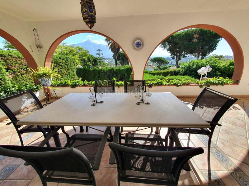 Foto b4a3e675-461e-4926-bef2-4b8b1e535a89. Location maison avec parking piscine dans Nueva Andalucía centro Marbella