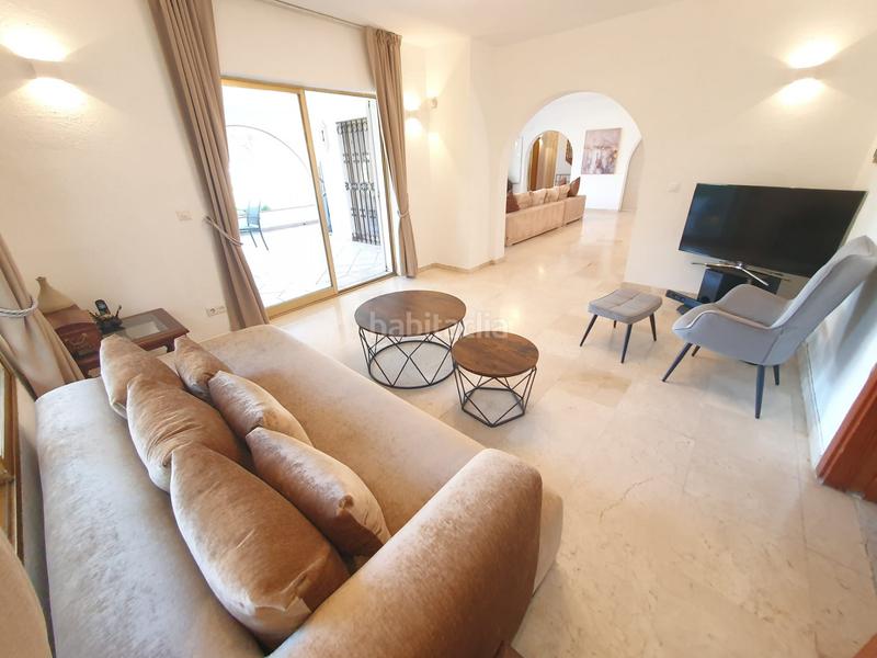 Foto c125e14e-e4be-47c2-adff-93ba8d265b82. Rent house with parking pool in Nueva Andalucía centro Marbella