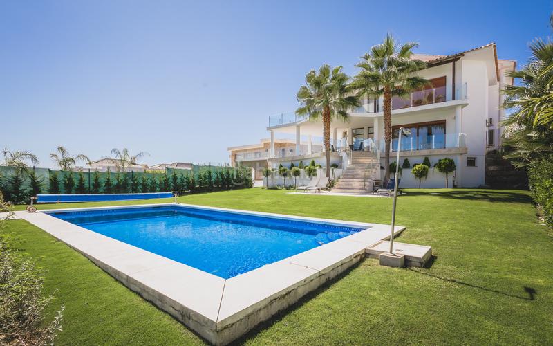 Foto d9f073cd-e691-40b9-9e3e-07f279833b1a. Casa en Los Flamingos Benahavís