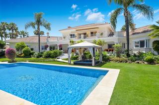 Casa a Osa mayor-nva andalucia g 9. Villa  nueva andalucia