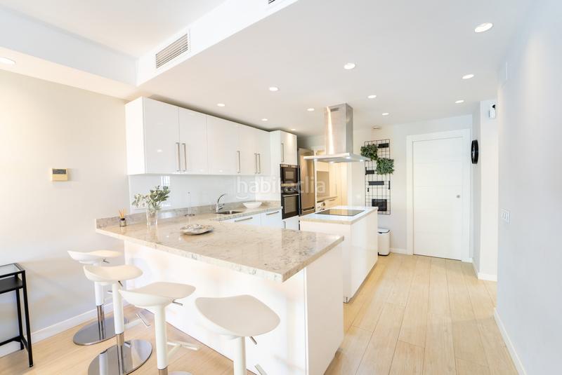 Foto 03276beb-78b1-47e6-b4db-14566e39feac. Lloguer planta baixa amb piscina a Nueva Andalucía centro Marbella