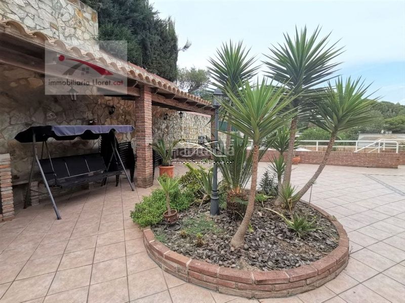 Foto 5d44568f-3780-4970-8c40-4956067b6eef. Casa amb calefacció aparcament piscina a Condado del Jaruco - Puigventós Lloret de Mar