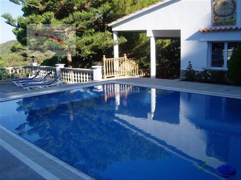 Foto 590086d4-da9e-4adf-9a23-8382409a1df8. Haus mit heizung parking pool in Canyelles Lloret de Mar