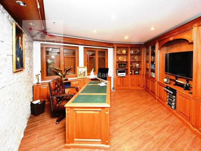 Foto 8161a57c-cf14-4d8c-91f8-b29b52e64580. Haus mit heizung parking pool in Canyelles Lloret de Mar