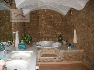 Casa a Palafolls. Reformada de diseño con 2.500m2 de terreno