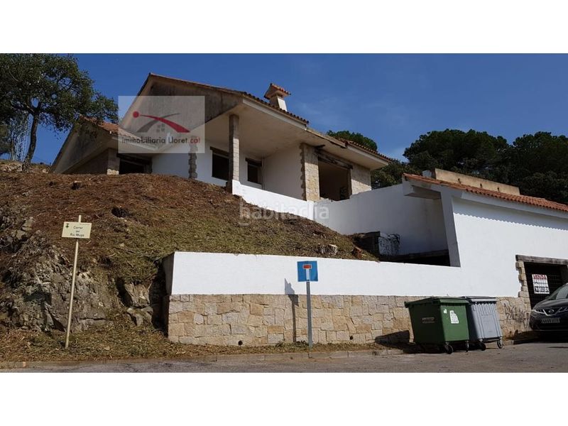 Foto 142a6b95-9915-4aef-94a0-a1db0e464851. Casa amb aparcament piscina a Roca Grossa Lloret de Mar