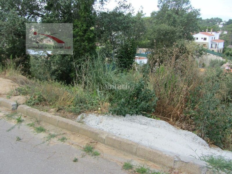 Foto f87a9bd7-c40c-40d3-bb71-9843f12d0f40. Terreny residencial a Lloret Blau - La Creu de Lloret Lloret de Mar