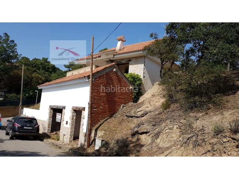 Foto 6c0511e2-2b9f-43cd-b022-42b0bd50abaa. Casa amb aparcament piscina a Roca Grossa Lloret de Mar