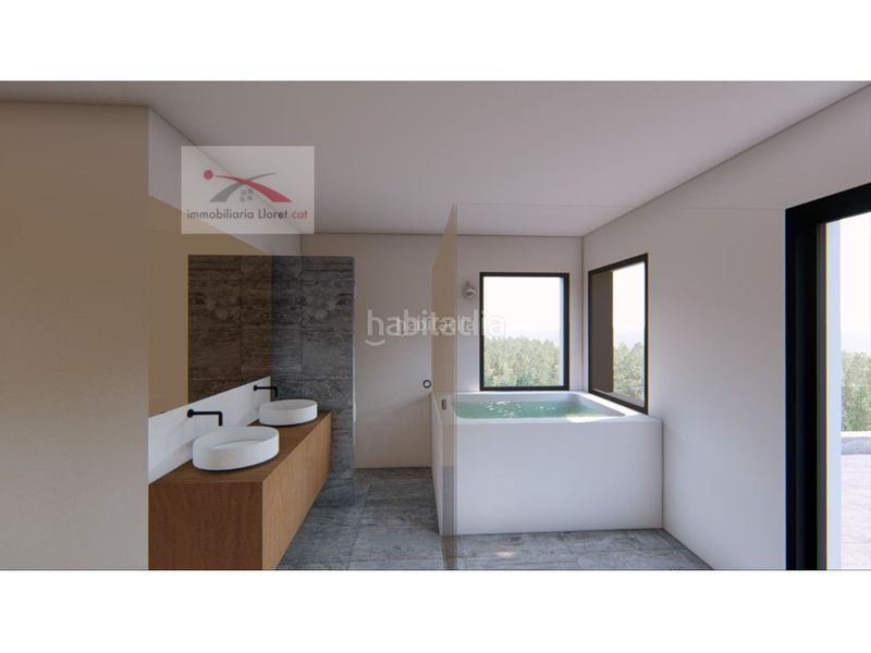 Foto 964b91e4-fd0a-48a1-ad39-244d31112a5c. Casa amb aparcament piscina a Roca Grossa Lloret de Mar