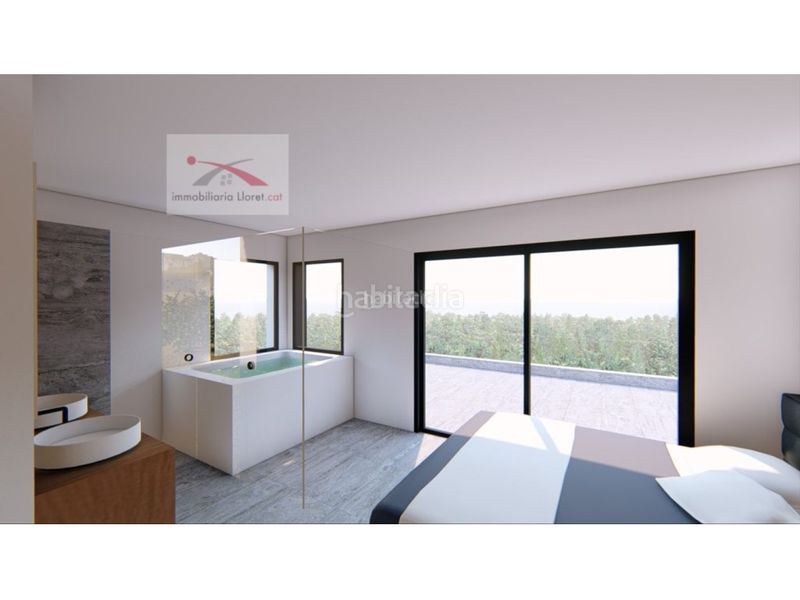 Foto a0ac3071-cbf0-402c-9afb-c1011e86239e. Casa amb aparcament piscina a Roca Grossa Lloret de Mar