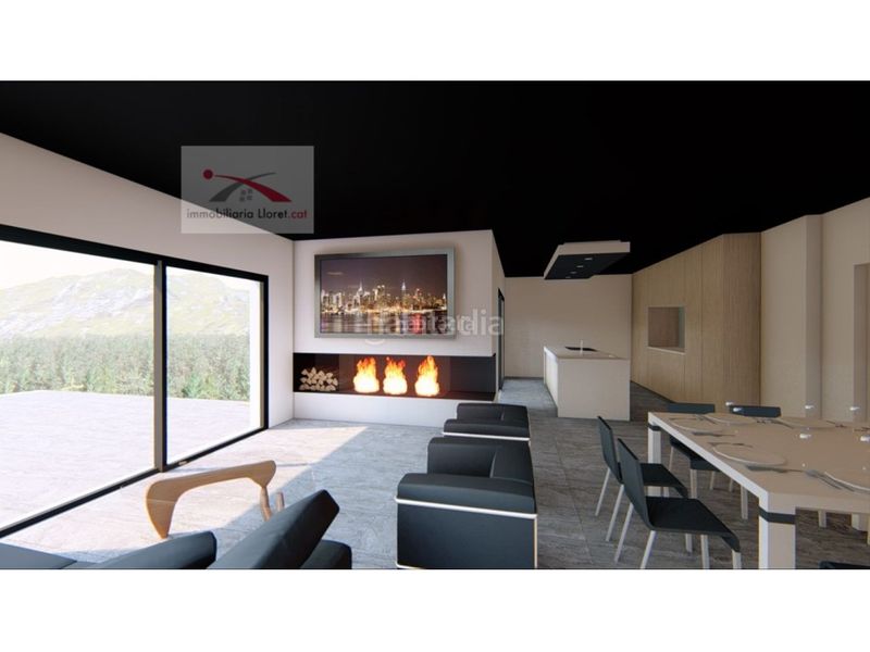 Foto fa109eab-d5df-40b9-9f5e-8a62236c4c2a. Casa amb aparcament piscina a Roca Grossa Lloret de Mar