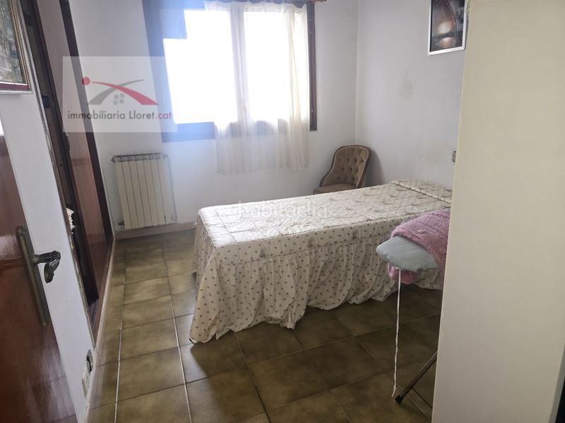 Foto 7eea97c0-86c6-47f5-8555-918ca6bbfefe. Casa amb calefacció aparcament a Mas Baell-Can Carbó Lloret de Mar