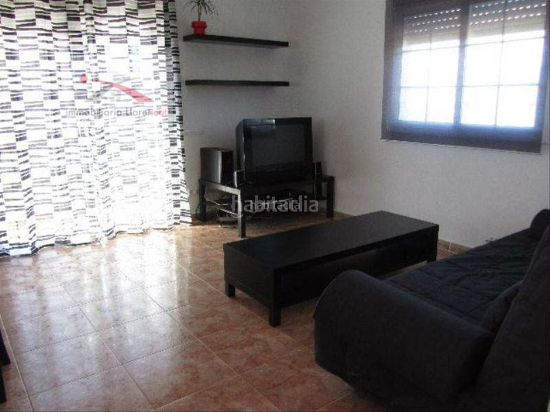 Foto af443ca0-4b9b-4a90-b6bc-f2093f5d01cc. Casa amb calefacció piscina a Aiguaviva Parc Vidreres