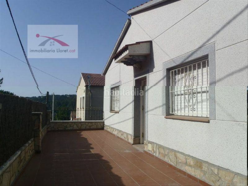 Foto dc81a985-9776-4893-9846-0cfefbd35189. Casa amb calefacció piscina a Aiguaviva Parc Vidreres