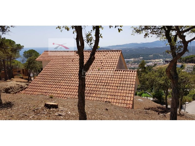 Foto 66cd2d90-ee8a-41a5-871c-97f28ffda135. Terreny residencial a Roca Grossa Lloret de Mar