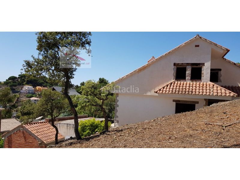 Foto f588c337-291b-4721-afc6-13915c3372bd. Terreny residencial a Roca Grossa Lloret de Mar