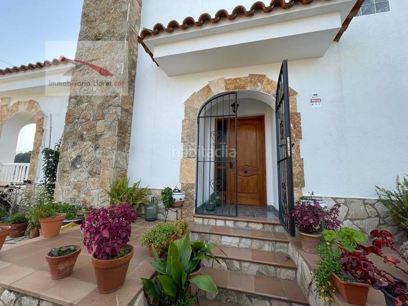 Foto 0a8479a2-786e-4f49-ae69-5ab0d874c285. Haus mit heizung parking pool in Santa Clotilde Lloret de Mar