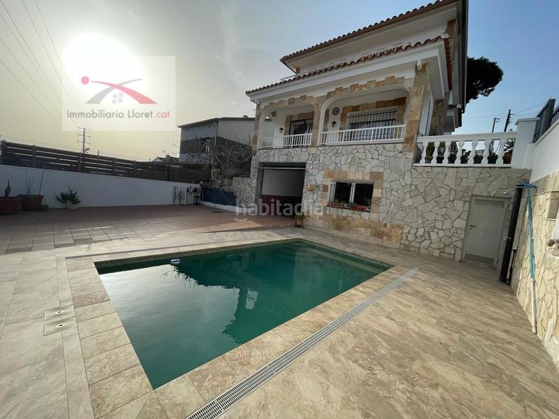 Foto 816b2fe7-7c70-4201-819f-5e908e95132e. Haus mit heizung parking pool in Santa Clotilde Lloret de Mar