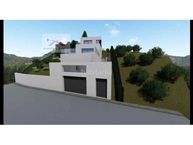 Foto eeb937ea-2136-45e4-b4bf-2f2903ea2769. Terreno residencial increibles vistas mar!! calle de les gavines en Palafolls