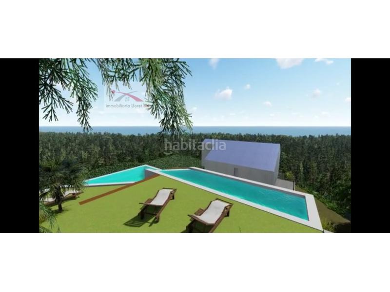 Foto f51440f8-394f-45e6-9548-84f5a580e0f9. Terreno residencial increibles vistas mar!! calle de les gavines en Palafolls