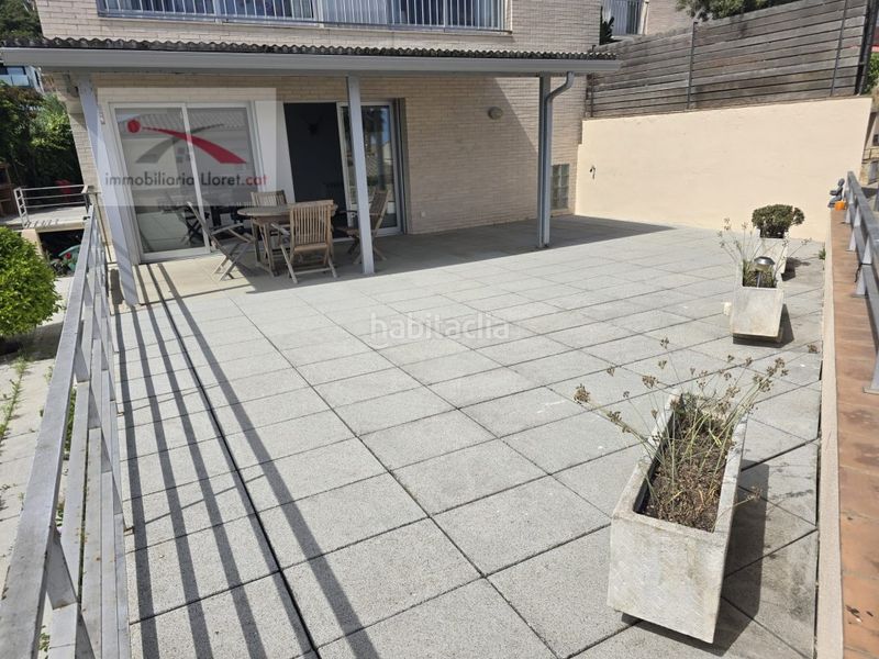 Foto cef3391a-d1b0-4105-9a2d-83ae301c7fb5. Casa amb aparcament a Roca Grossa Lloret de Mar