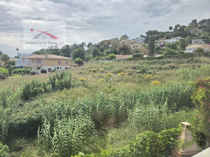Foto f8f3ad4f-6fe7-40a5-b073-d445b82614bd. Casa amb aparcament a Roca Grossa Lloret de Mar