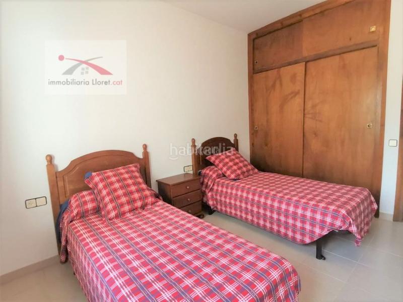 Foto 0e0e200b-cb39-4051-945d-0f45e2076dc0. Casa urb. santa cristina con vistas mar... puede ir andando a la playa en Blanes