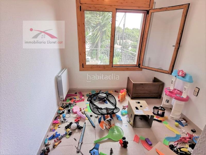 Foto 6134d662-4d4f-4428-9bd0-2a81c40e1232. Casa urb. santa cristina con vistas mar... puede ir andando a la playa en Blanes
