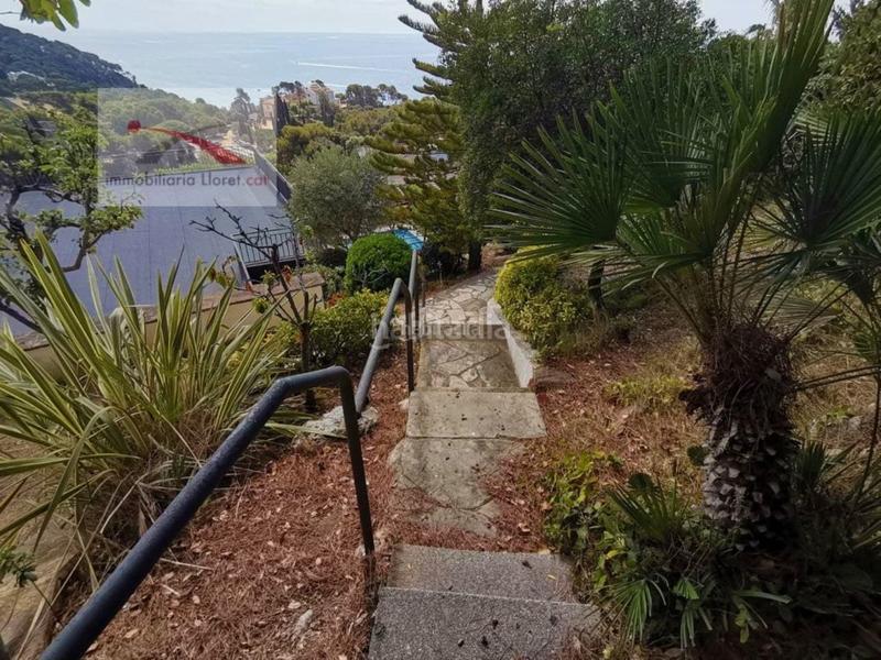 Foto d04339b6-b896-410a-b1b5-a45f9ce2e6c5. Casa urb. santa cristina con vistas mar... puede ir andando a la playa en Blanes