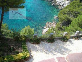 Casa a Canyelles. Cala canyelles increible!!