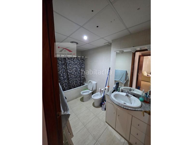 Foto 3d2ad064-fcb8-4fff-972a-ae3d05dfd73c. Appartement dans Fenals Lloret de Mar
