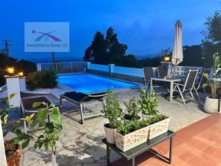 Haus in Calle tamariu 21. Oferta!! vistas mar... en urb. la creu de lloret.
