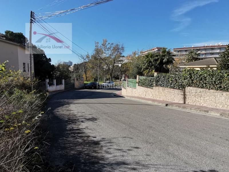 Foto fdd1a3a3-d827-4dda-a22b-ba56cc83eecd. Terreny residencial a Roca Grossa Lloret de Mar