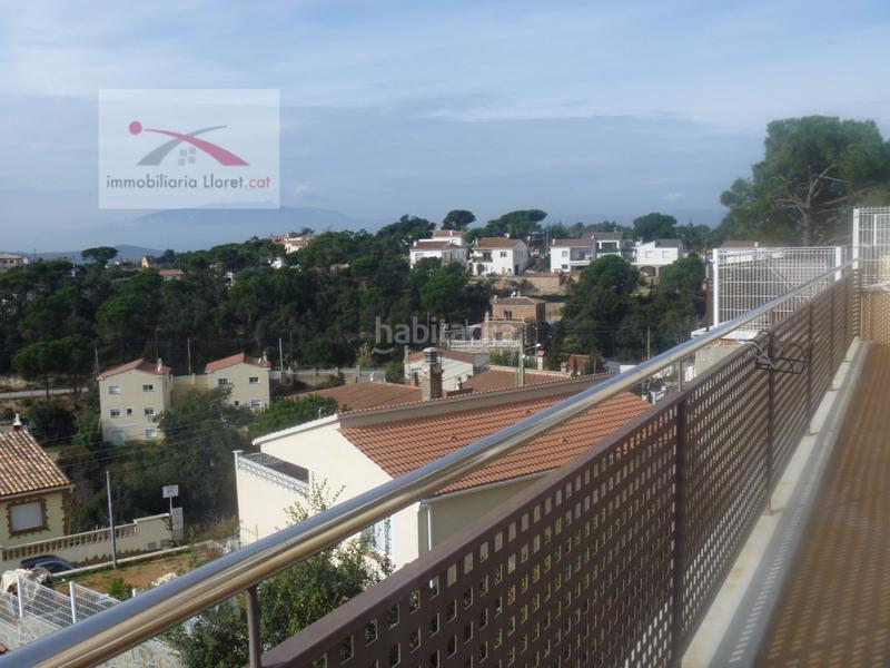 Foto 4f825942-869d-473b-805b-7e90ad69a995. Casa amb aparcament a Aiguaviva Parc Vidreres