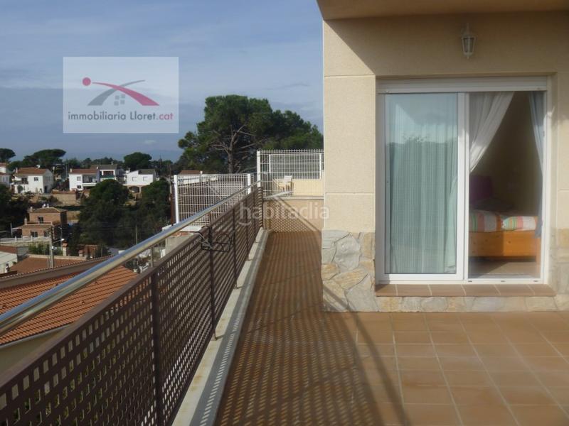Foto 56c98294-ab41-44e3-babc-6df47a624380. Casa amb aparcament a Aiguaviva Parc Vidreres