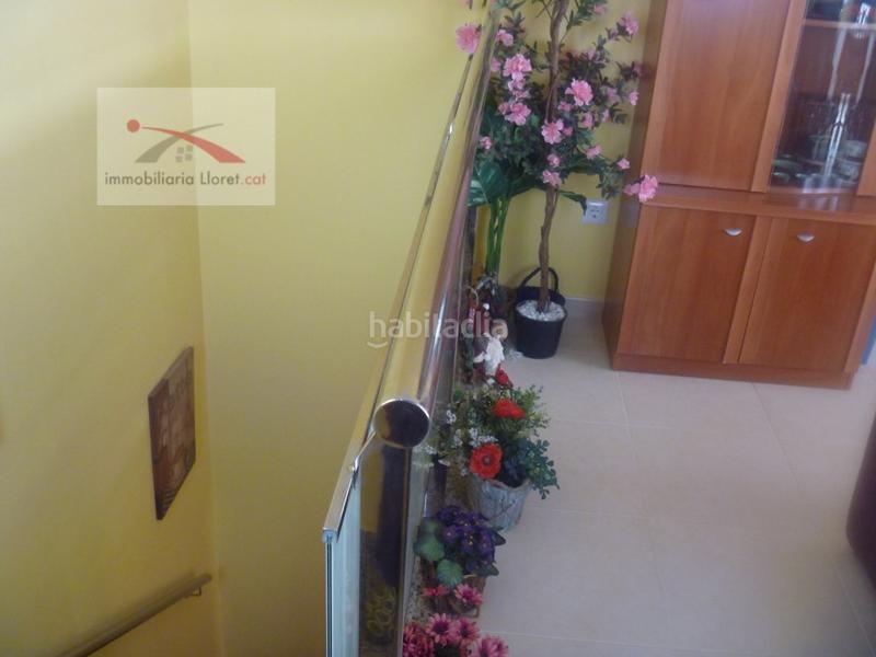 Foto a3d09f6d-c7fb-4518-831d-c3dd9c91c095. Casa amb aparcament a Aiguaviva Parc Vidreres