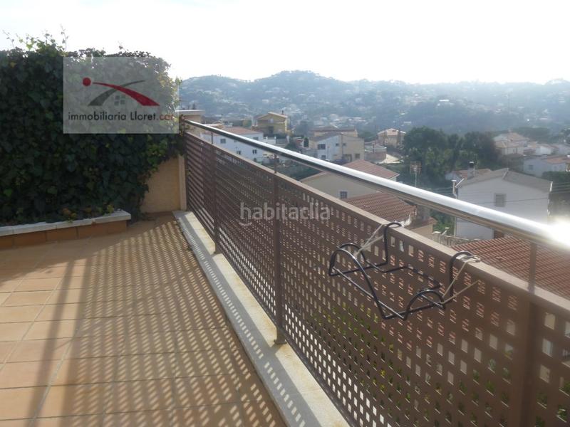 Foto d2df24ec-3966-42fe-8c14-d6b6b2059690. Casa amb aparcament a Aiguaviva Parc Vidreres